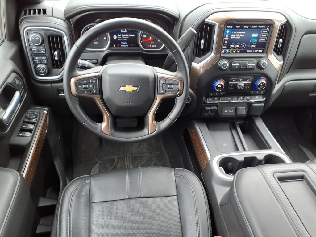 Chevrolet Silverado 1500 Vehicle Full-screen Gallery Image 5