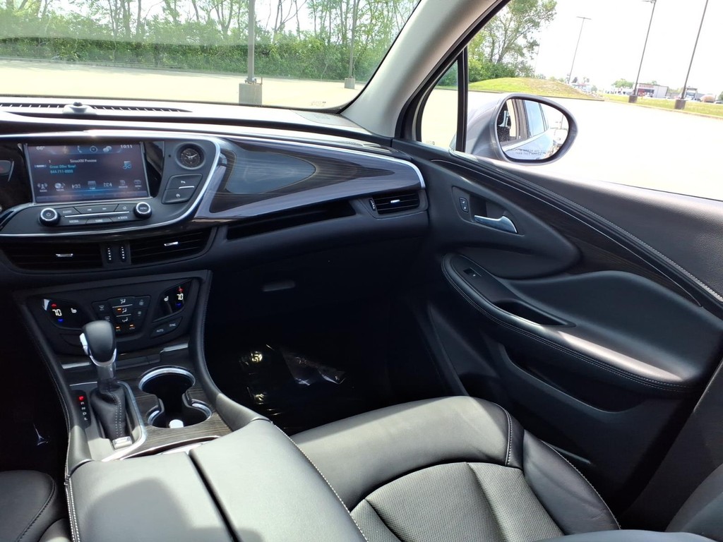 Buick Envision Vehicle Full-screen Gallery Image 5