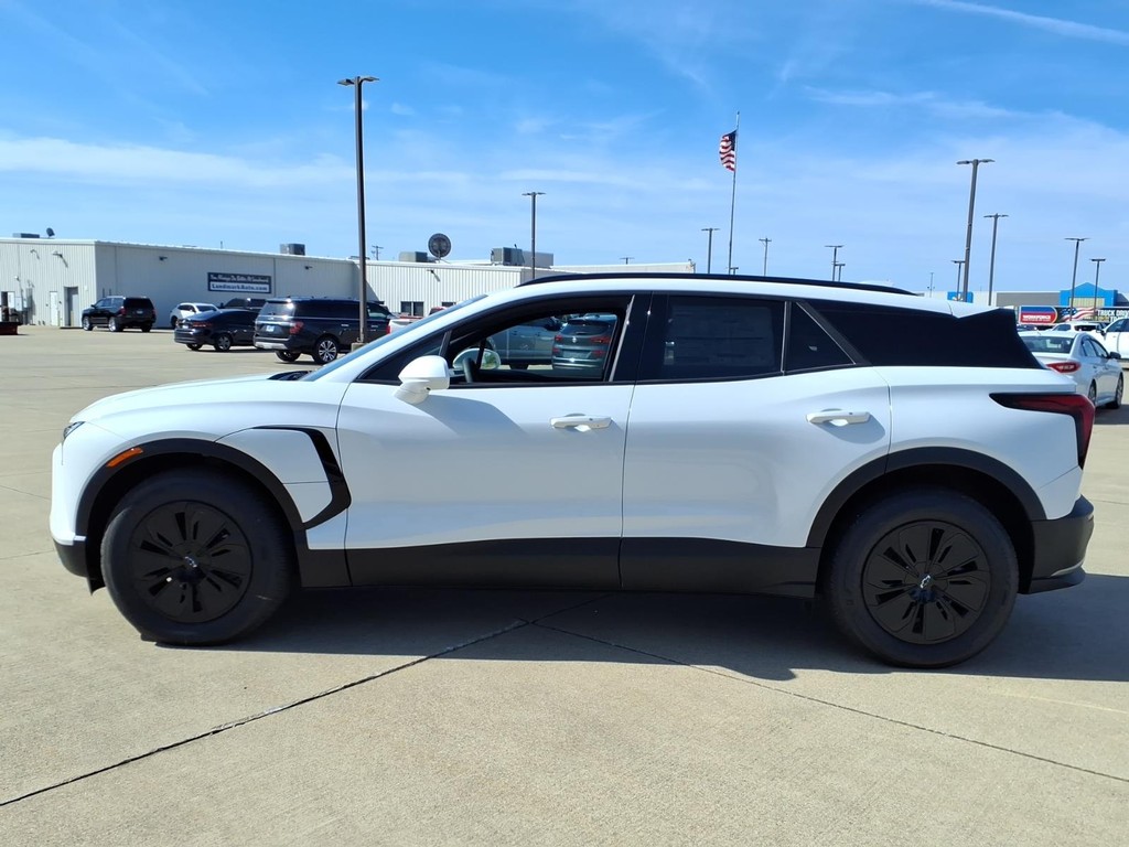 Chevrolet Blazer EV Vehicle Full-screen Gallery Image 2