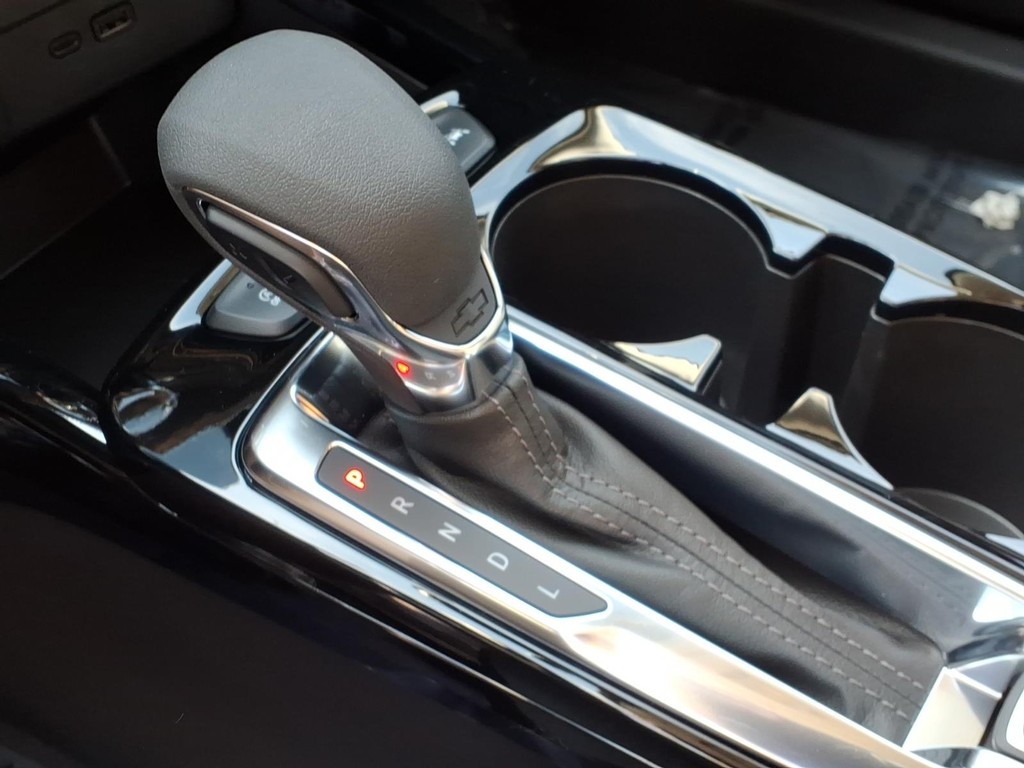 Chevrolet Trax Vehicle Full-screen Gallery Image 11