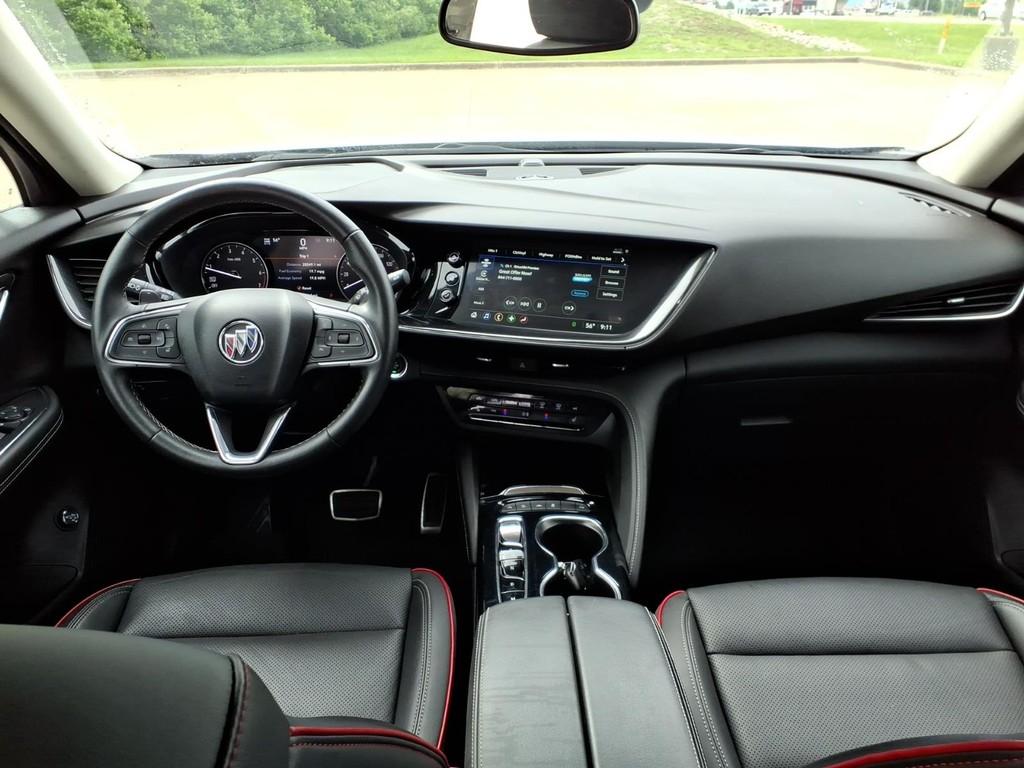 Buick Envision Vehicle Full-screen Gallery Image 4