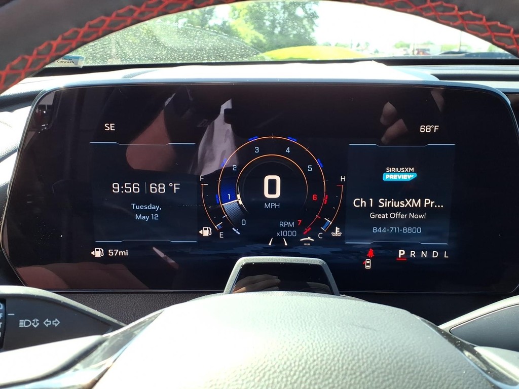 Chevrolet Traverse Vehicle Full-screen Gallery Image 13