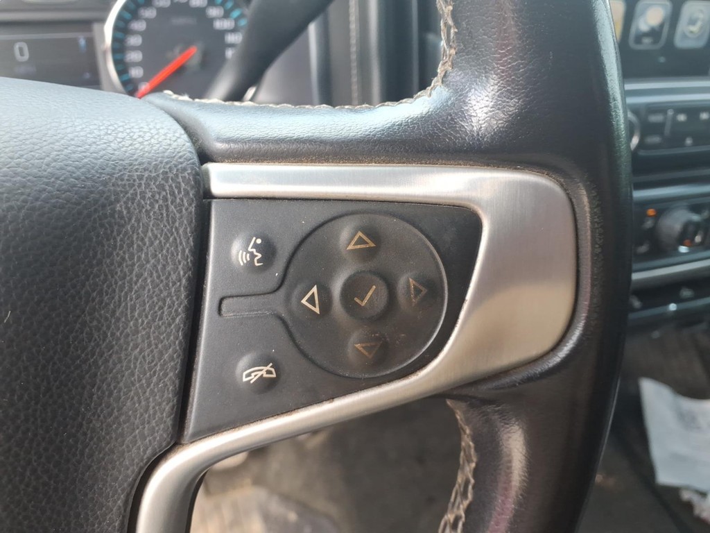 GMC Sierra 1500 Vehicle Full-screen Gallery Image 15