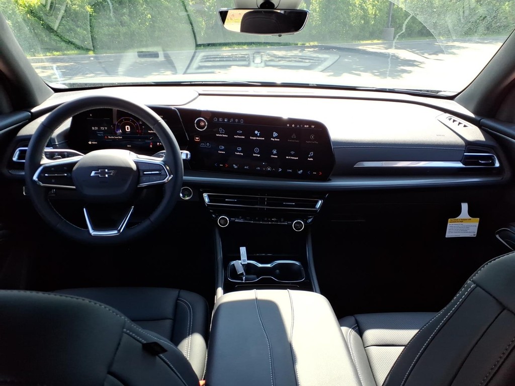 Chevrolet Traverse Vehicle Full-screen Gallery Image 4