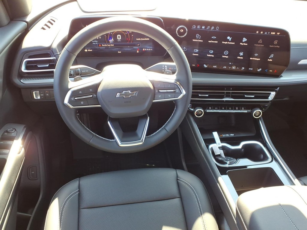 Chevrolet Traverse Vehicle Full-screen Gallery Image 7