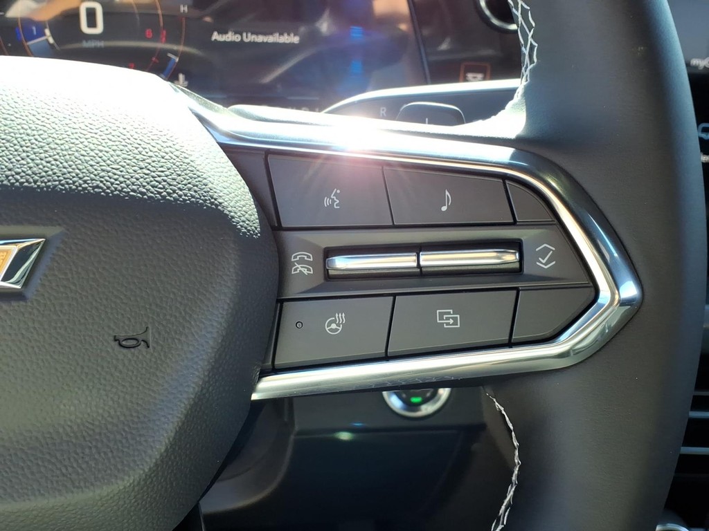 Chevrolet Traverse Vehicle Full-screen Gallery Image 12