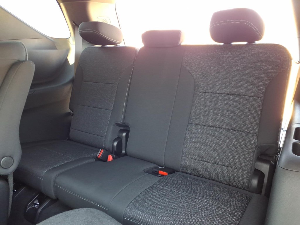 Chevrolet Traverse Vehicle Full-screen Gallery Image 17