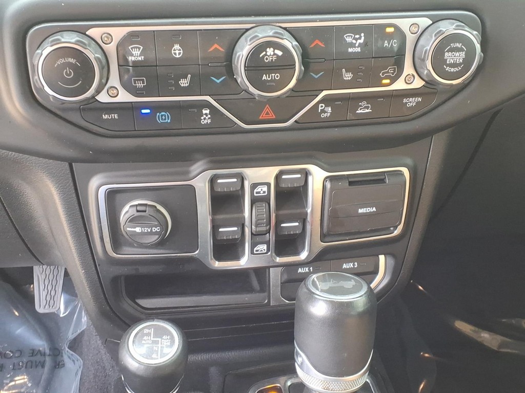 Jeep Wrangler 4xe Vehicle Full-screen Gallery Image 10