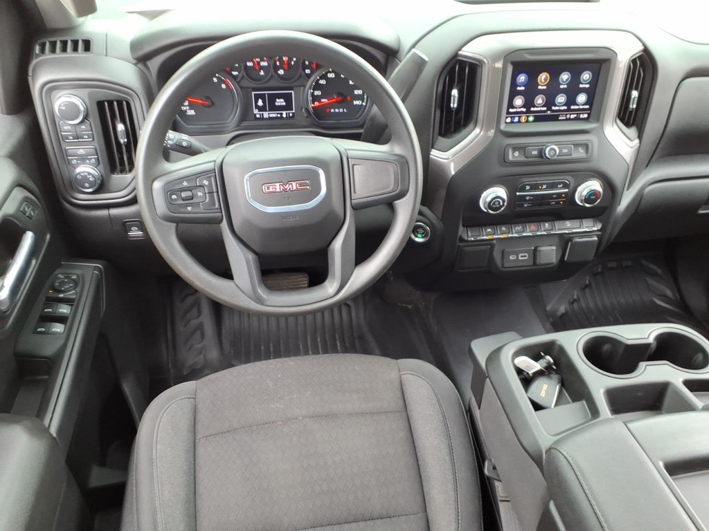 GMC Sierra 1500 Vehicle Full-screen Gallery Image 7