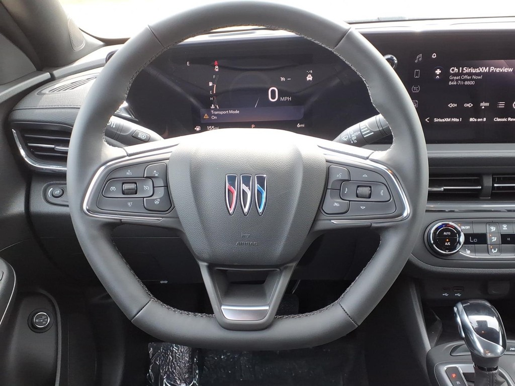 Buick Envista Vehicle Full-screen Gallery Image 4