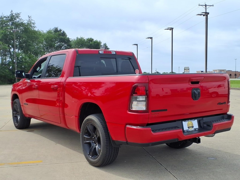 Ram 1500 Vehicle Full-screen Gallery Image 3