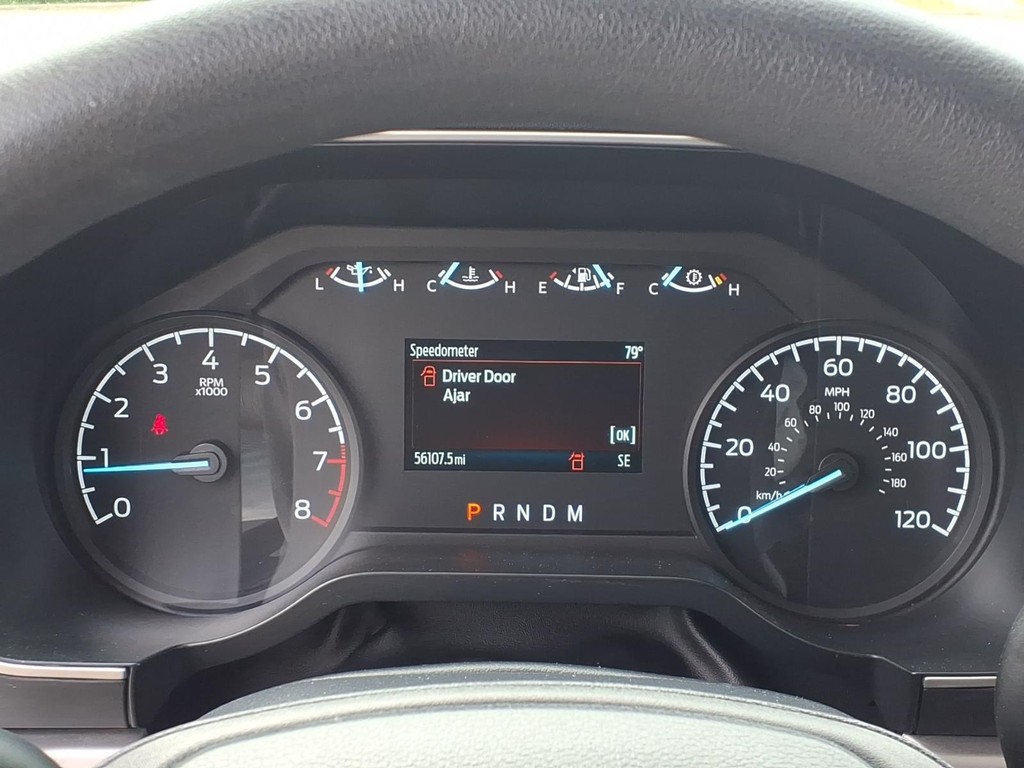 Ford F-150 Vehicle Full-screen Gallery Image 13