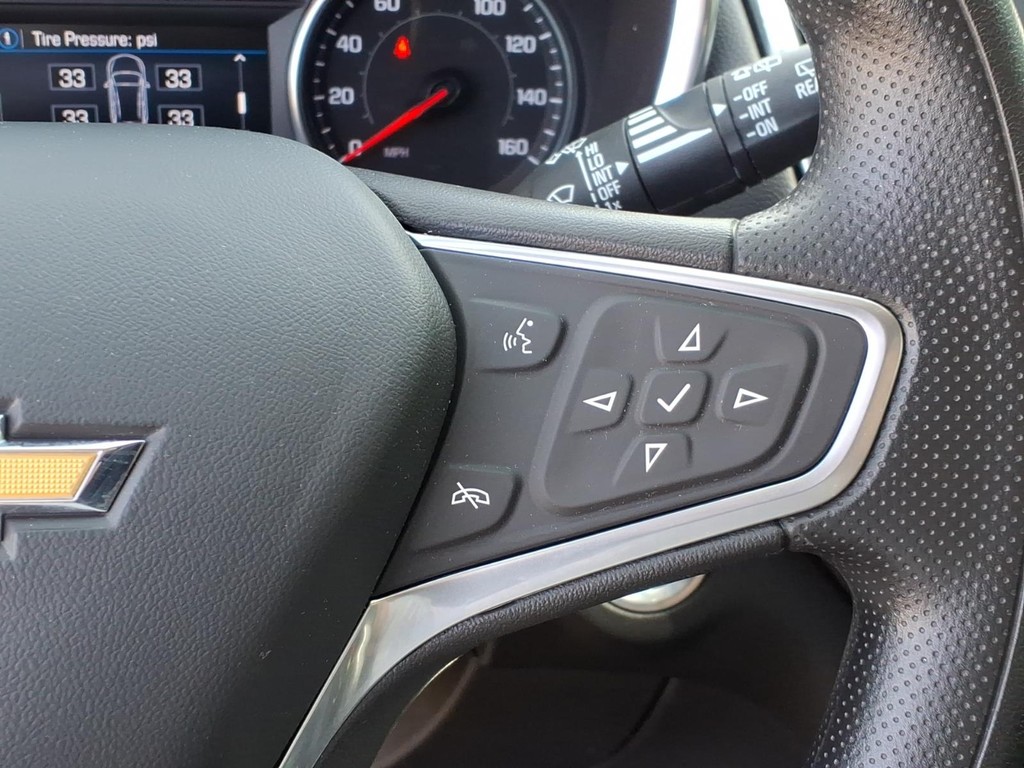 Chevrolet Equinox Vehicle Full-screen Gallery Image 13