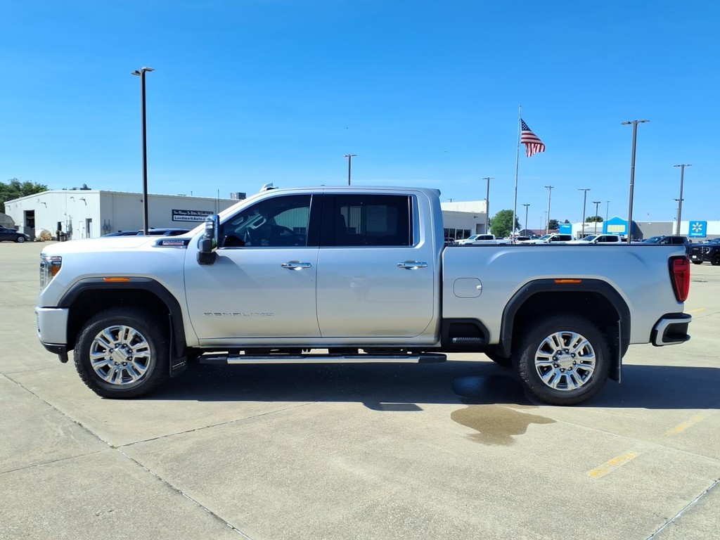 GMC Sierra 3500HD Vehicle Full-screen Gallery Image 2