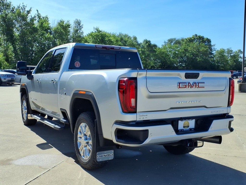 GMC Sierra 3500HD Vehicle Full-screen Gallery Image 3