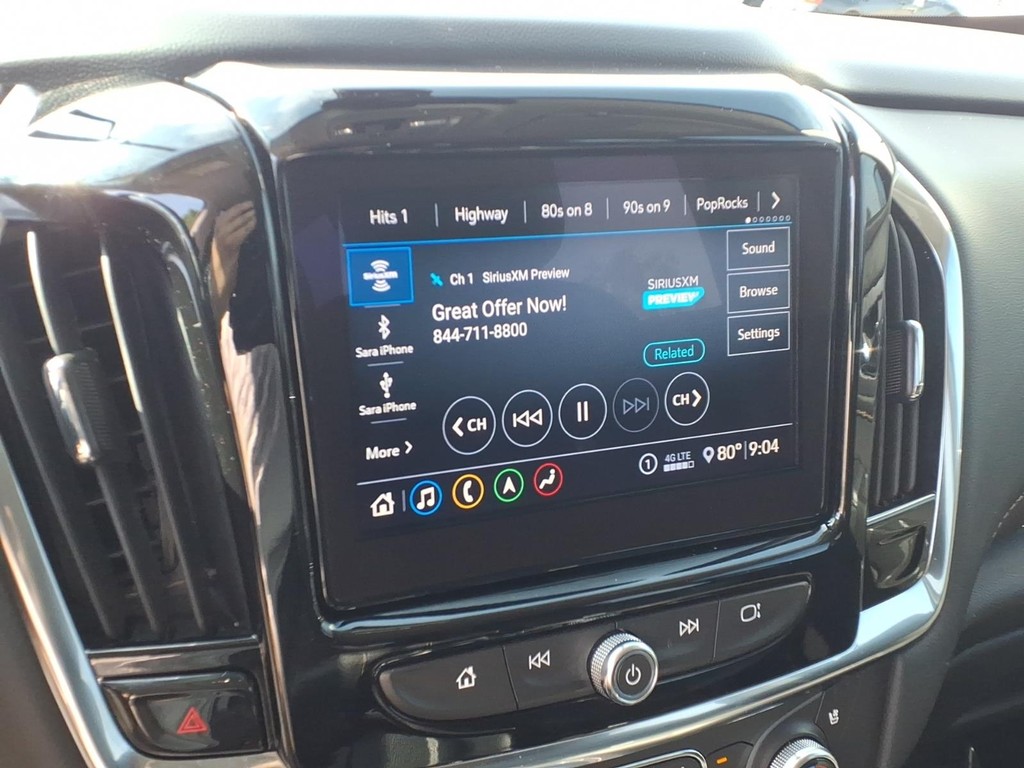 Chevrolet Traverse Vehicle Full-screen Gallery Image 08