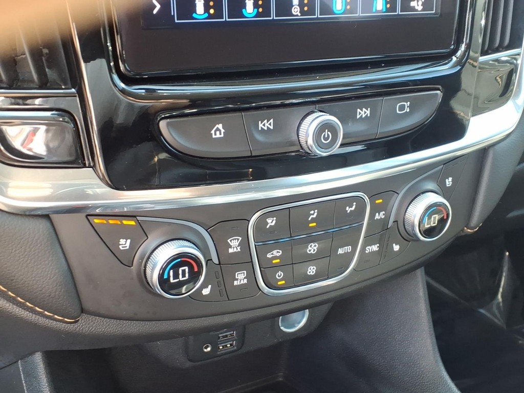 Chevrolet Traverse Vehicle Full-screen Gallery Image 10