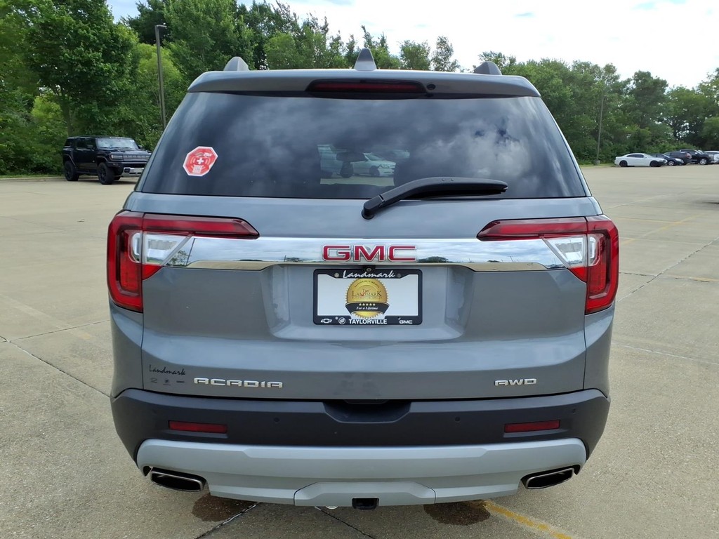 GMC Acadia Vehicle Full-screen Gallery Image 20