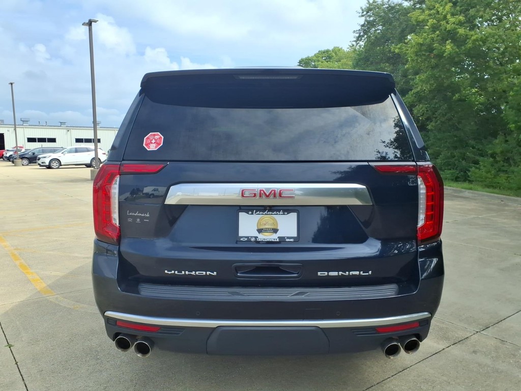 GMC Yukon Vehicle Full-screen Gallery Image 22