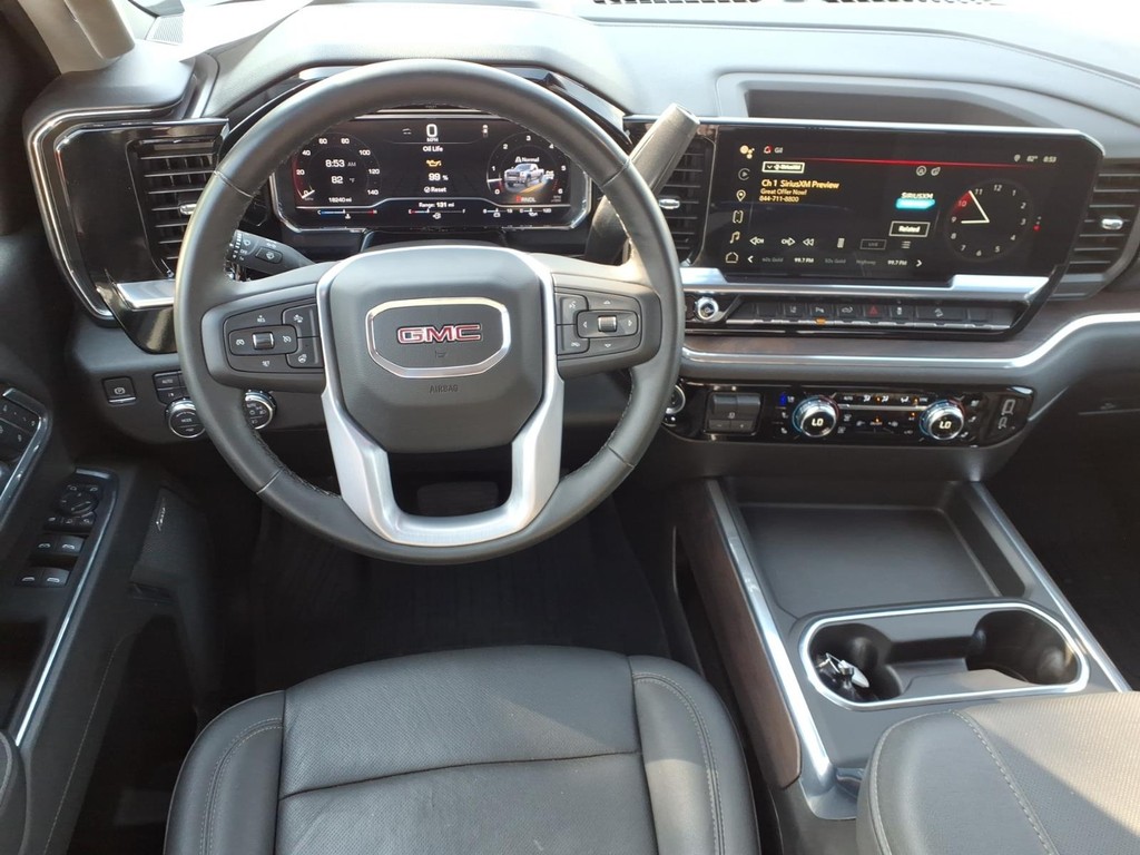 GMC Sierra 2500HD Vehicle Full-screen Gallery Image 5