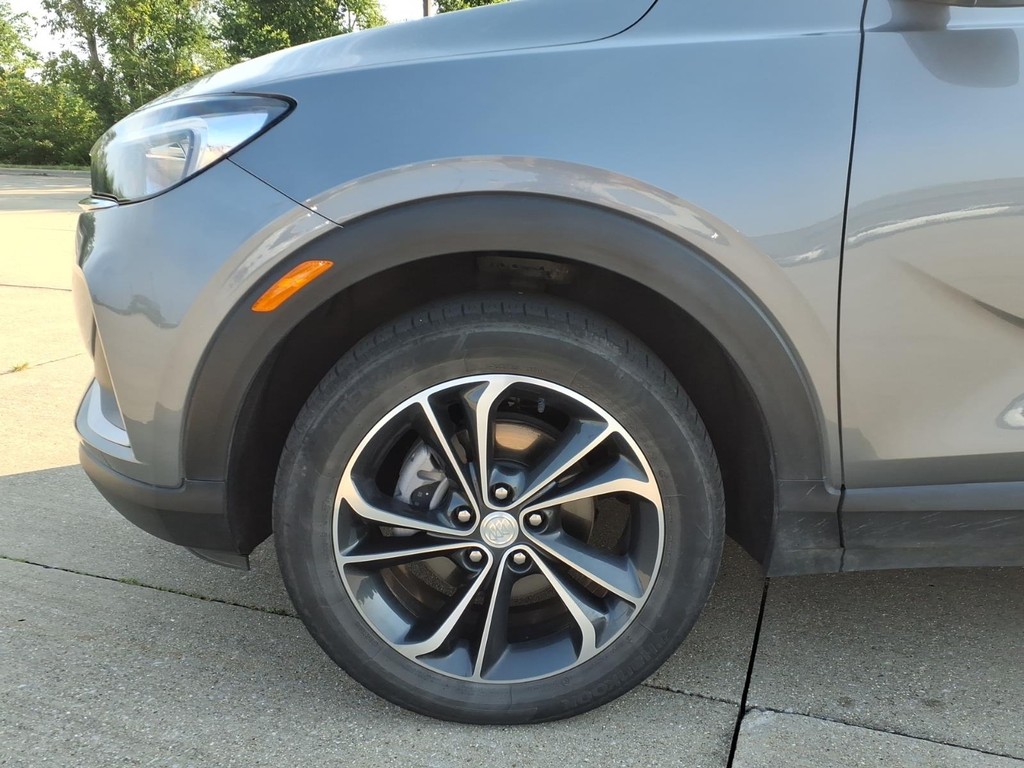 Buick Encore GX Vehicle Full-screen Gallery Image 04