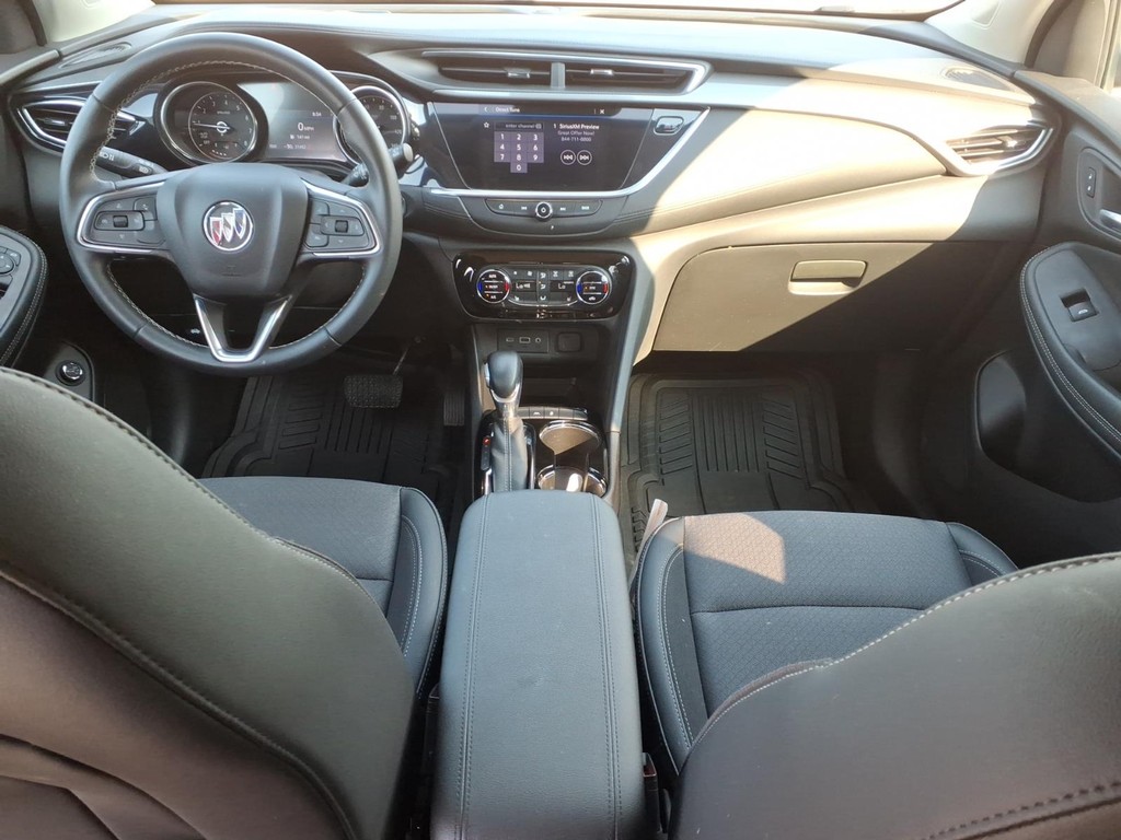 Buick Encore GX Vehicle Full-screen Gallery Image 07