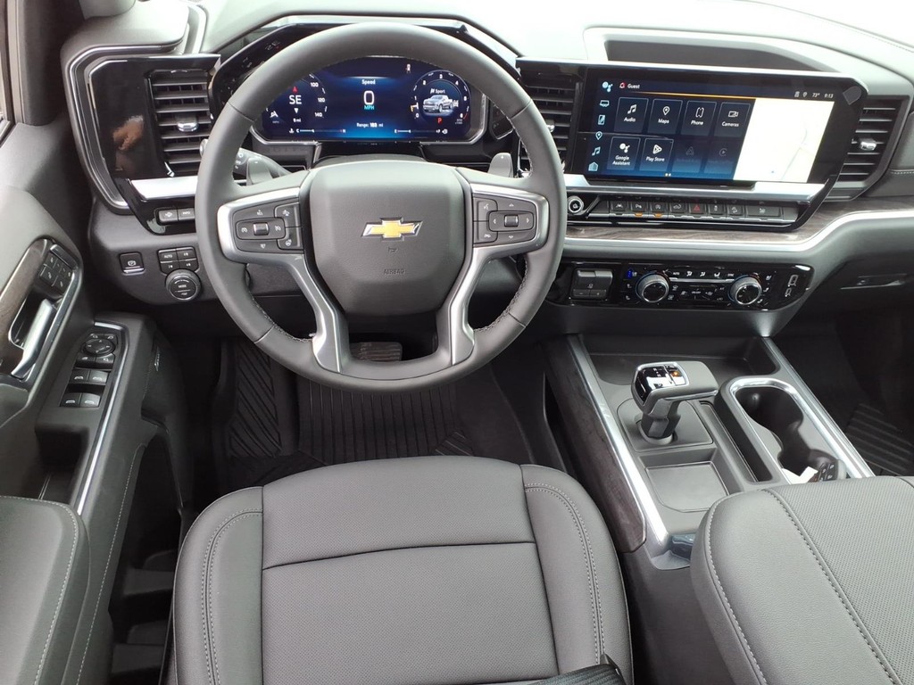 Chevrolet Silverado 1500 Vehicle Full-screen Gallery Image 7