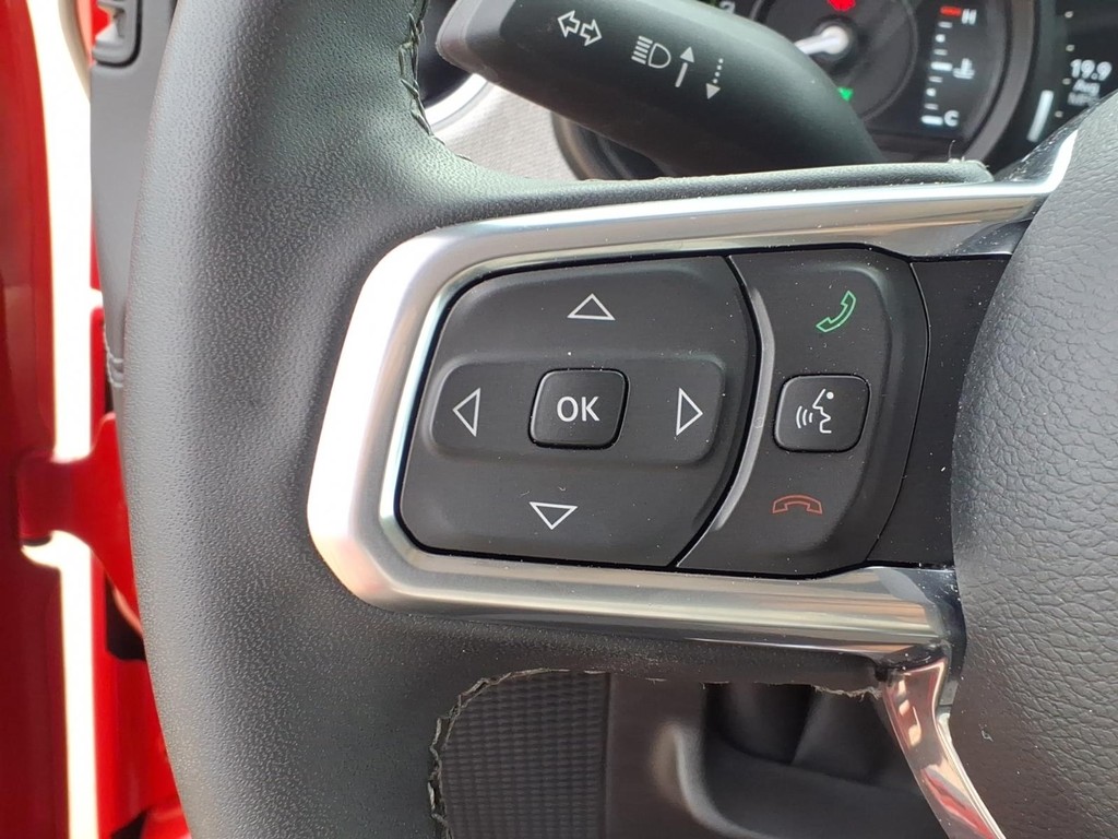 Jeep Wrangler 4xe Vehicle Full-screen Gallery Image 12