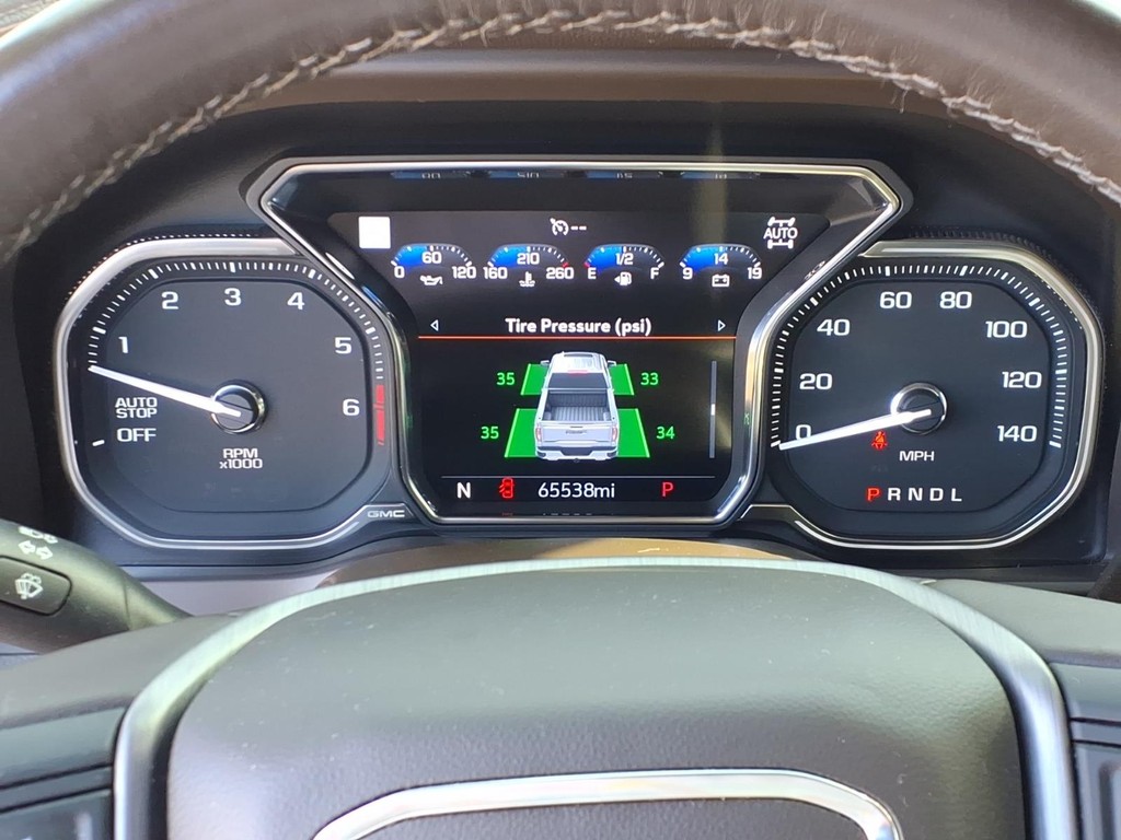 GMC Sierra 1500 Vehicle Full-screen Gallery Image 13