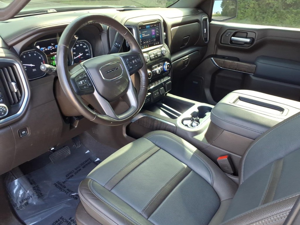 GMC Sierra 1500 Vehicle Full-screen Gallery Image 16