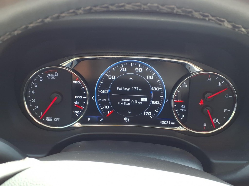 GMC Acadia Vehicle Full-screen Gallery Image 14