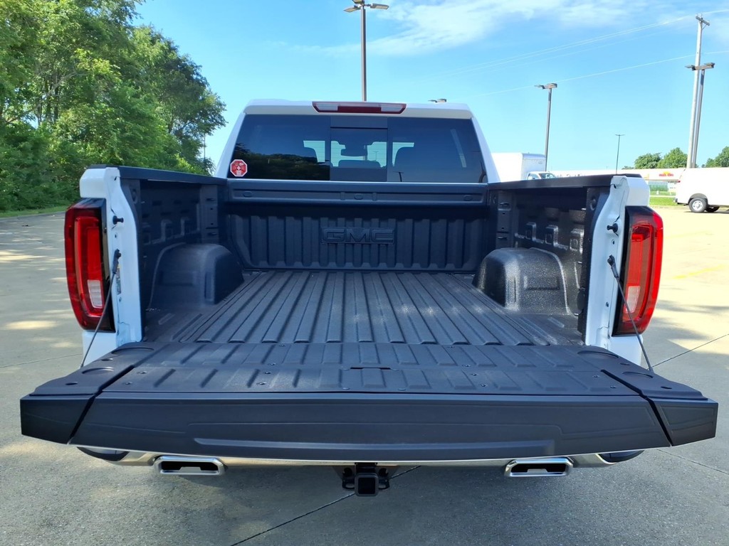 GMC Sierra 1500 Vehicle Full-screen Gallery Image 19