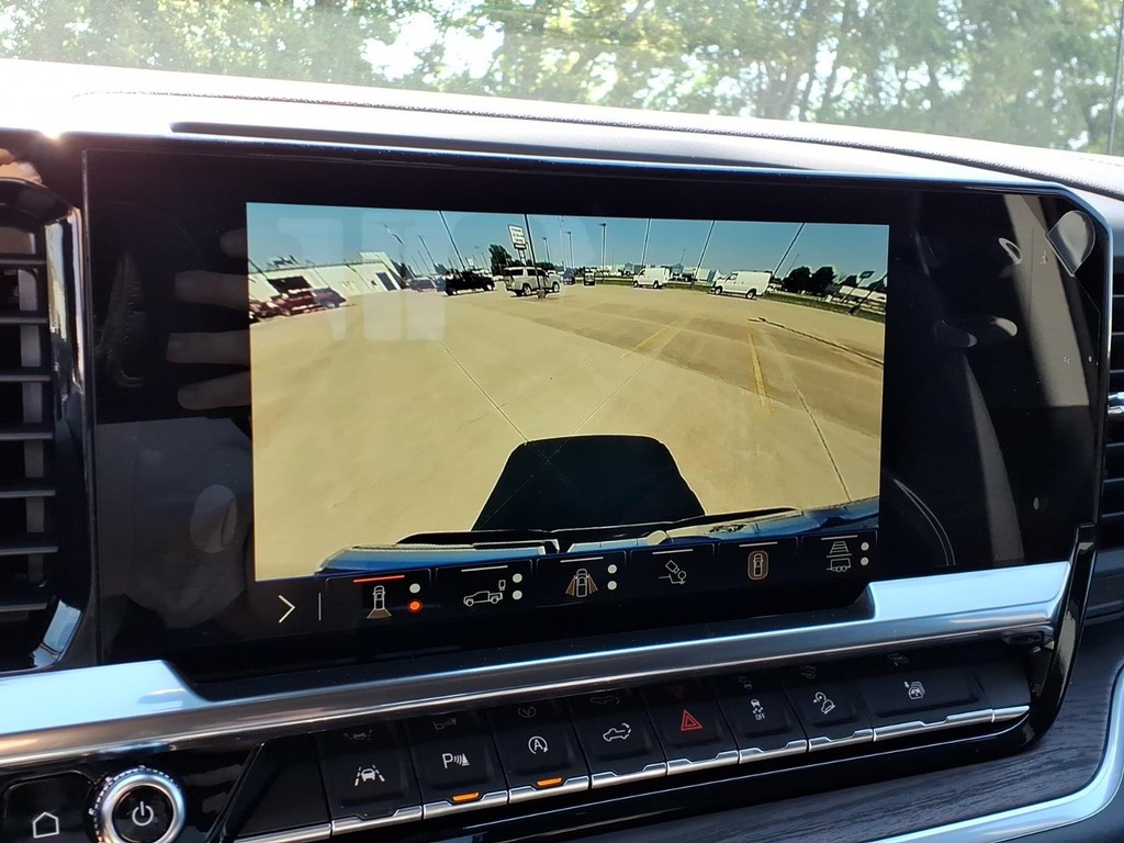 GMC Sierra 1500 Vehicle Full-screen Gallery Image 9