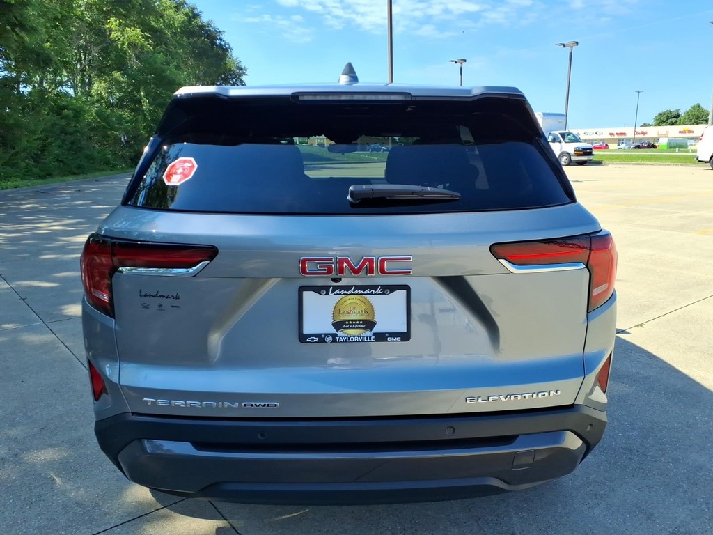 GMC Terrain Vehicle Full-screen Gallery Image 18