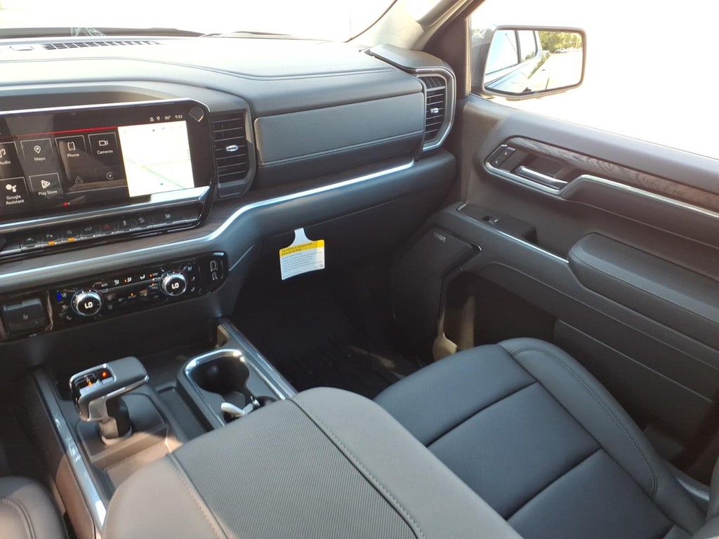 GMC Sierra 1500 Vehicle Full-screen Gallery Image 6