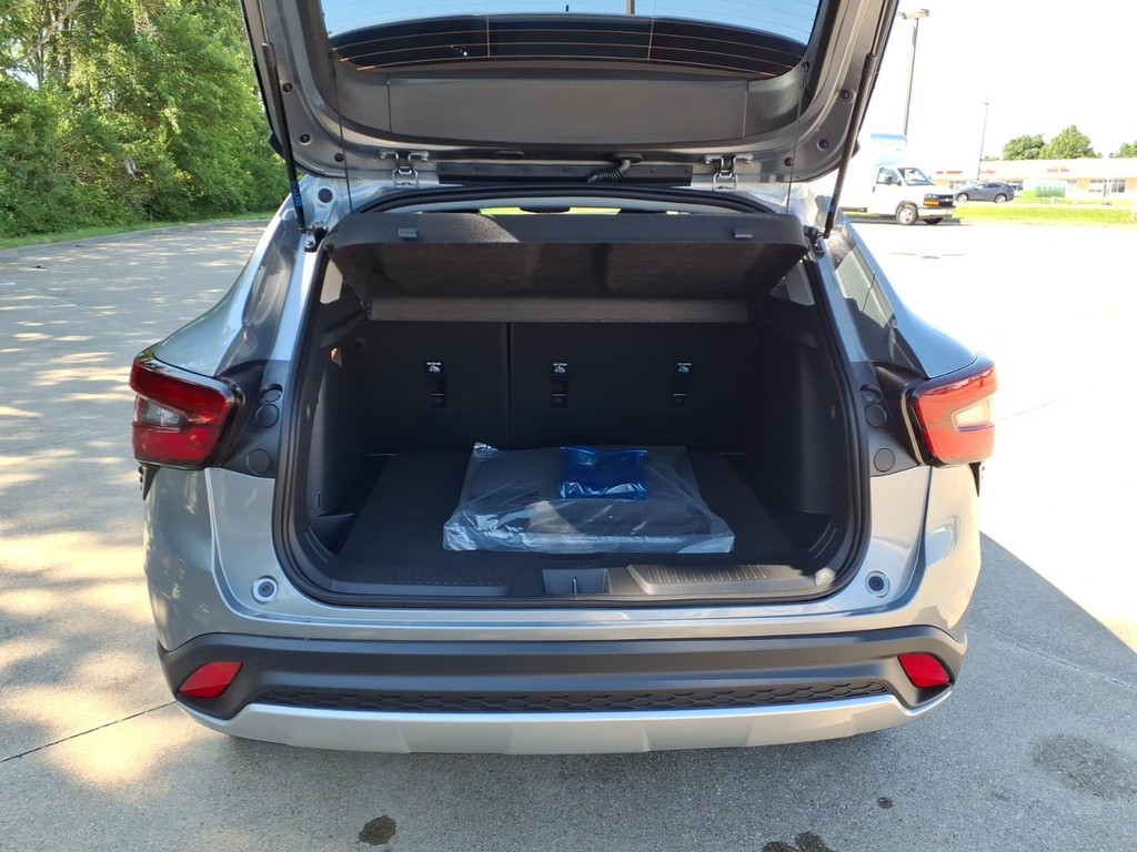 Chevrolet Trax Vehicle Full-screen Gallery Image 18