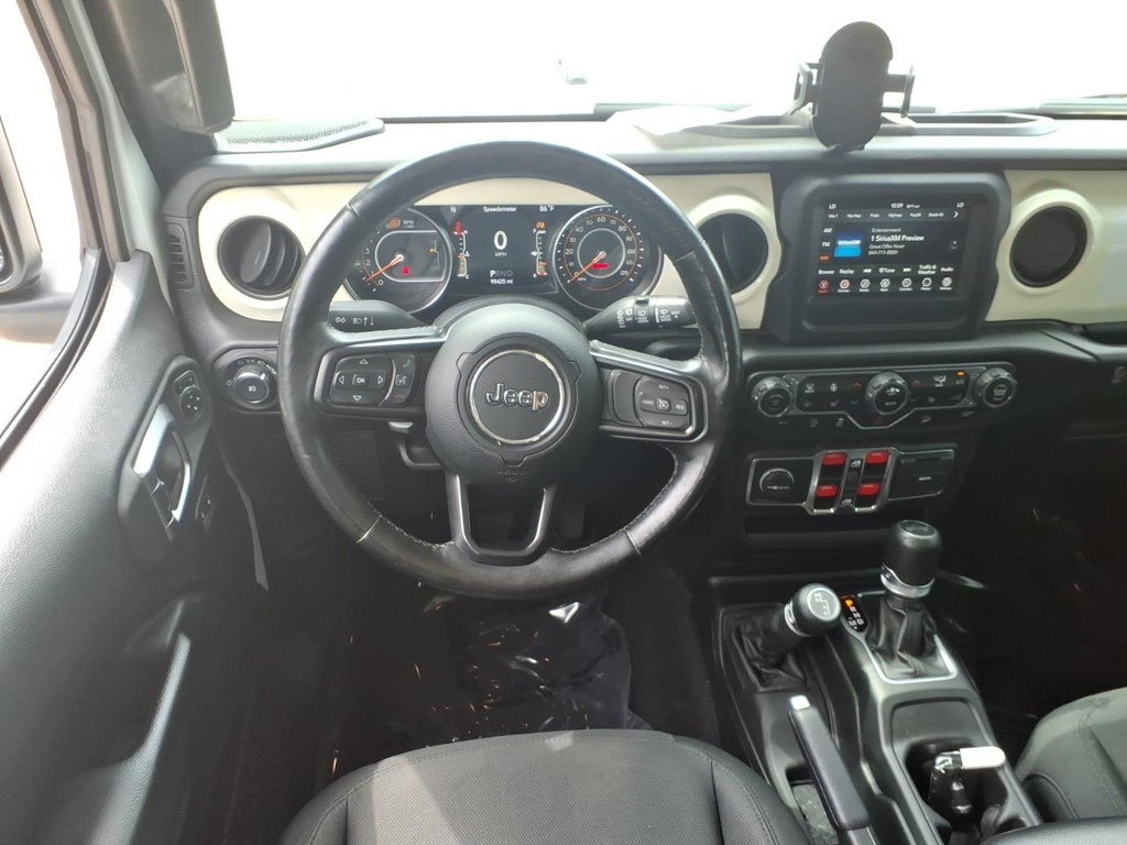 Jeep Wrangler Unlimited Vehicle Full-screen Gallery Image 7