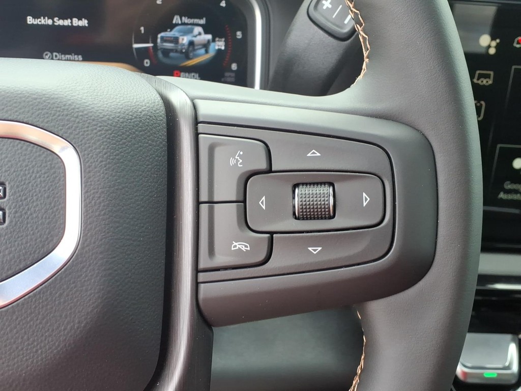 GMC Sierra 2500HD Vehicle Full-screen Gallery Image 12
