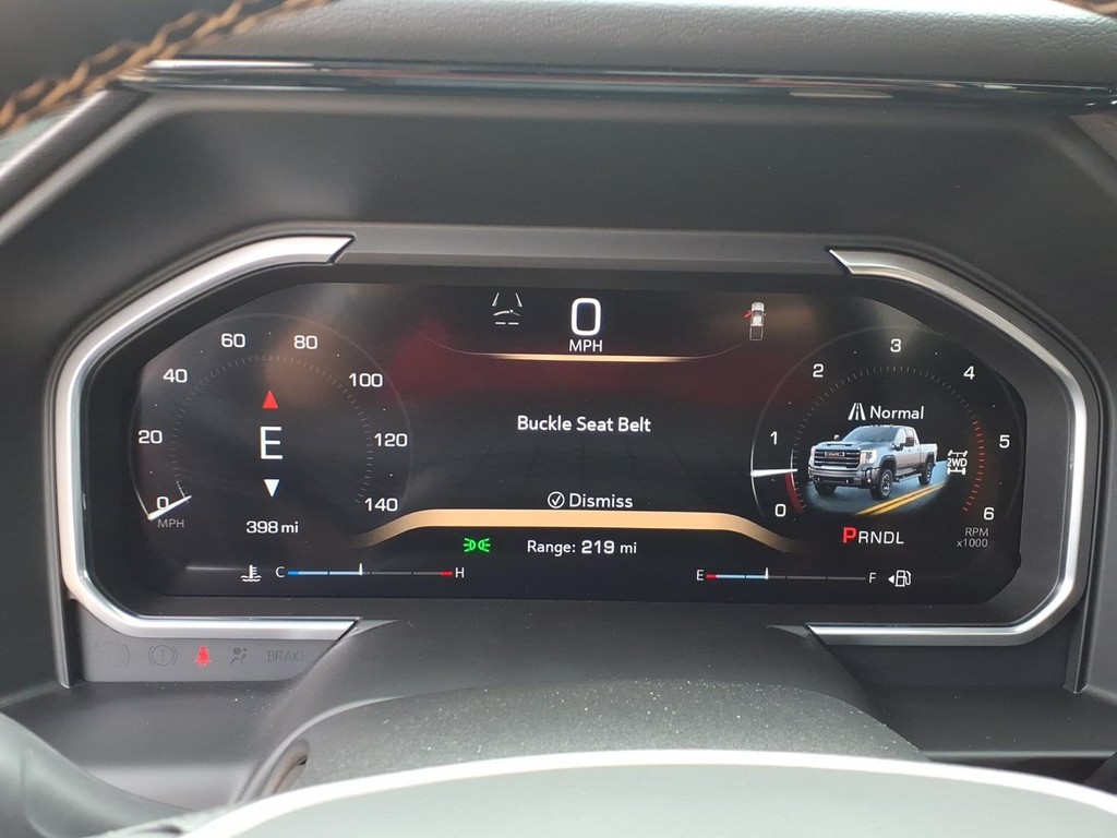 GMC Sierra 2500HD Vehicle Full-screen Gallery Image 13