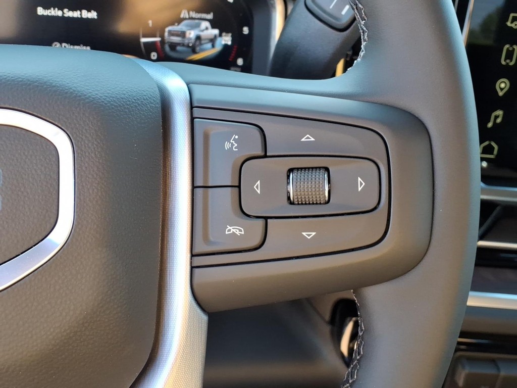 GMC Sierra 2500HD Vehicle Full-screen Gallery Image 12