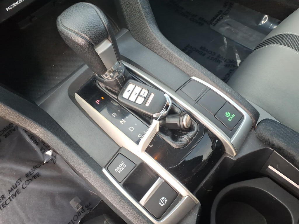 Honda Civic Sedan Vehicle Full-screen Gallery Image 11