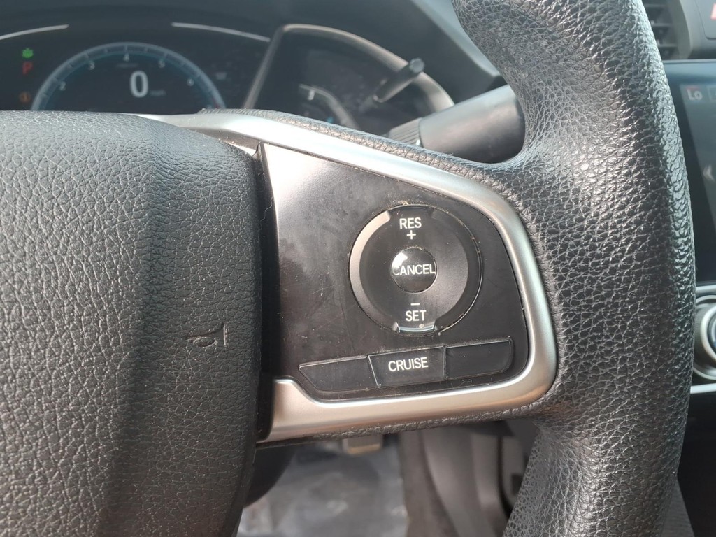 Honda Civic Sedan Vehicle Full-screen Gallery Image 13
