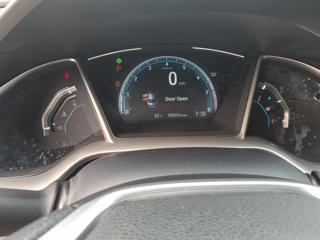 Honda Civic Sedan Vehicle Full-screen Gallery Image 14