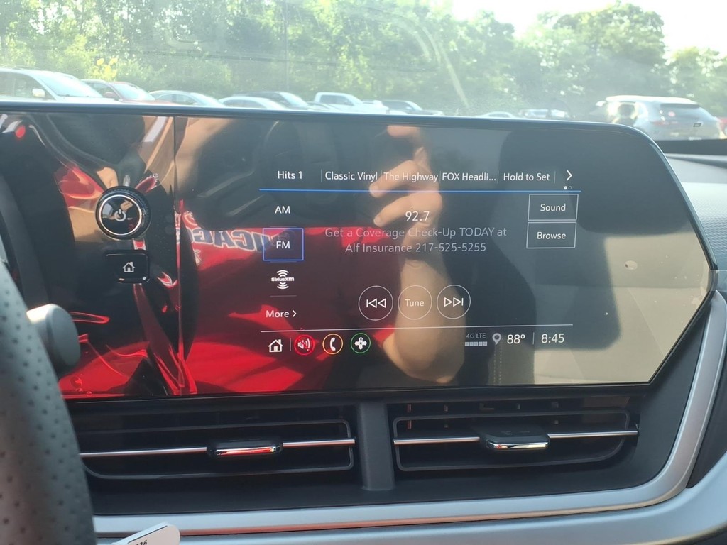 Chevrolet Trax Vehicle Full-screen Gallery Image 10