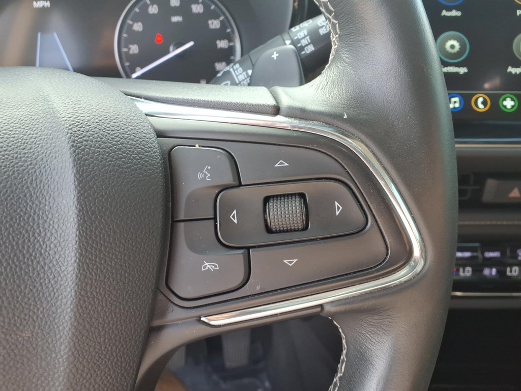 Buick Envision Vehicle Full-screen Gallery Image 15