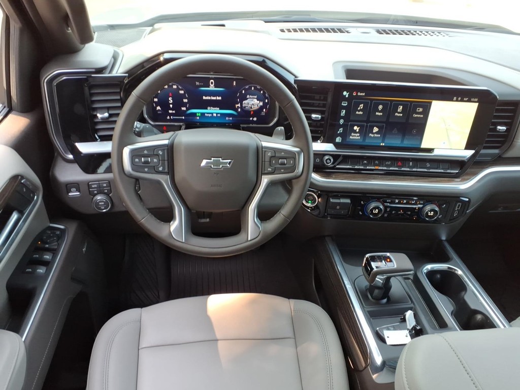 Chevrolet Silverado 1500 Vehicle Full-screen Gallery Image 10