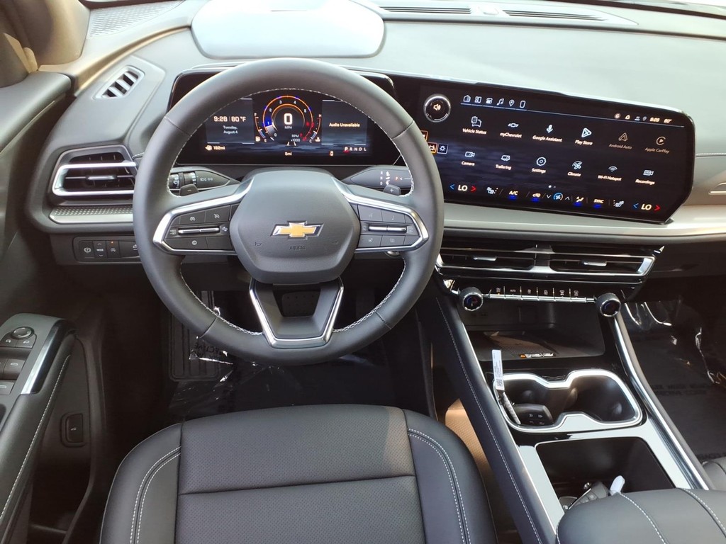 Chevrolet Traverse Vehicle Full-screen Gallery Image 10
