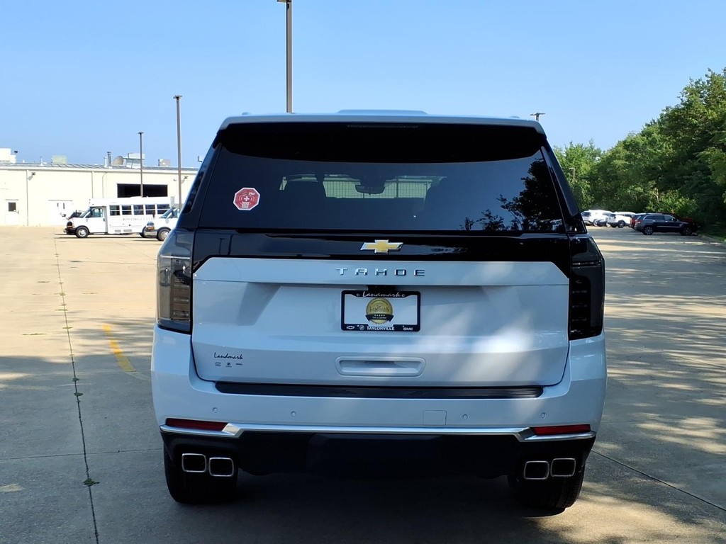 Chevrolet Tahoe Vehicle Full-screen Gallery Image 4