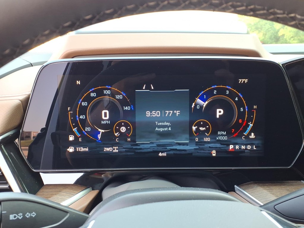 Chevrolet Tahoe Vehicle Full-screen Gallery Image 18