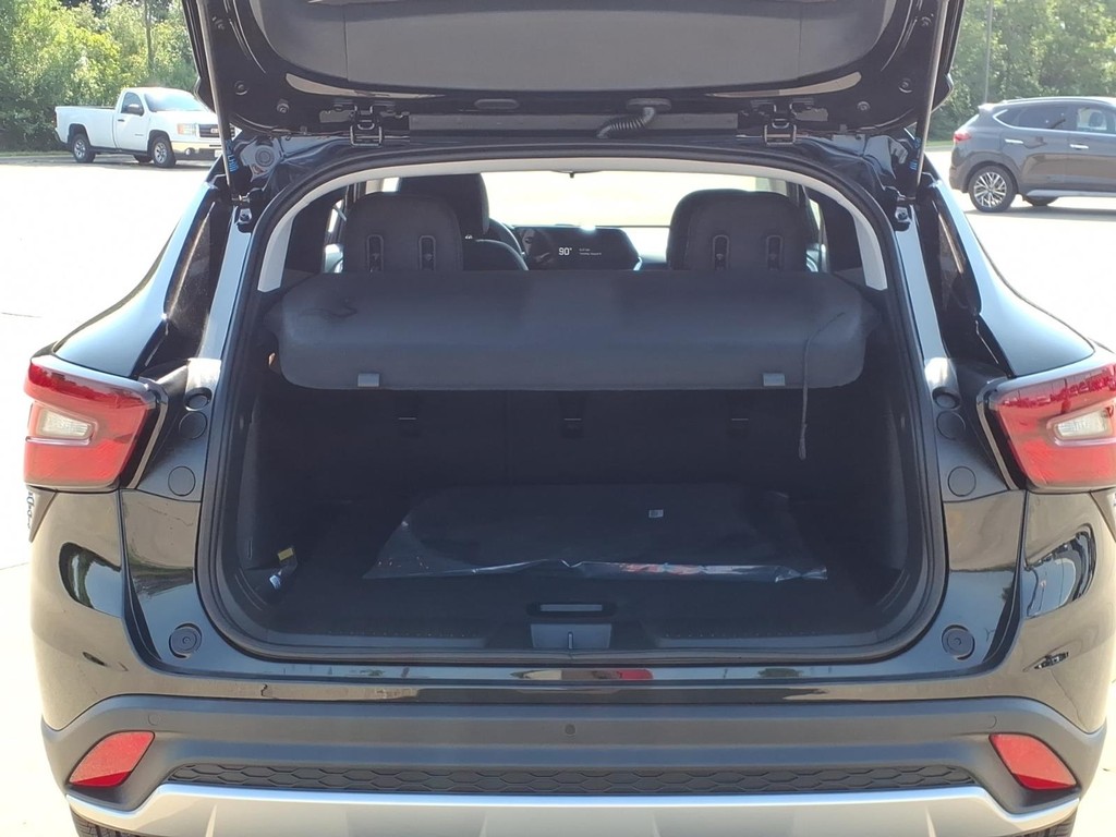 Chevrolet Trax Vehicle Full-screen Gallery Image 5